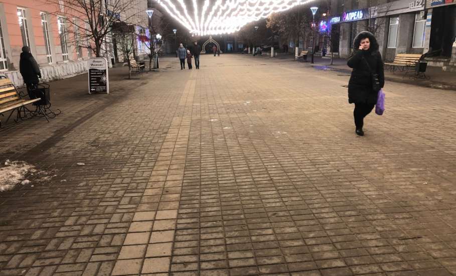 В городе Ельце продолжают гибнуть пешеходы из-за отсутствия хорошего уличного освещения в тёмное время суток!
