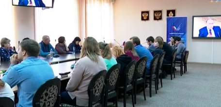 Общественность Ельца приняла участие в совместном просмотре пресс-конференции Владимира Путина
