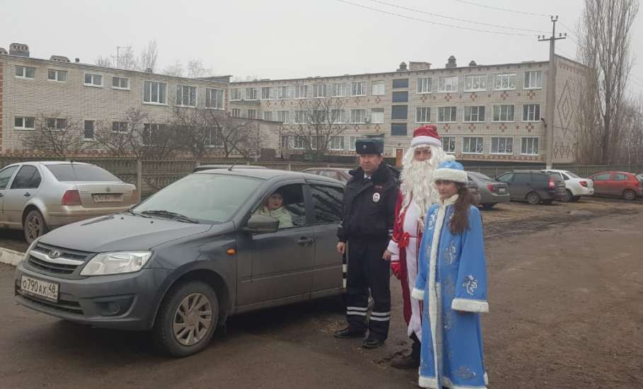 Дед Мороз за безопасность дорожного движения!