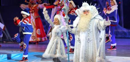 Елецкие школьники побывали на Кремлёвской ёлке