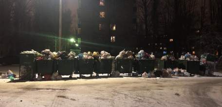 Компания &laquo;Тэко-сервис&raquo; в который раз своевременно не вывозит мусор!