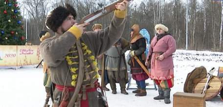 Елецкие реконструкторы провели интерактивные исторические экскурсы для детей и взрослых