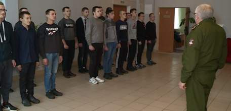 В годовщину Великой Победы: в городе воинской славы дан старт месячнику оборонно-массовой работы