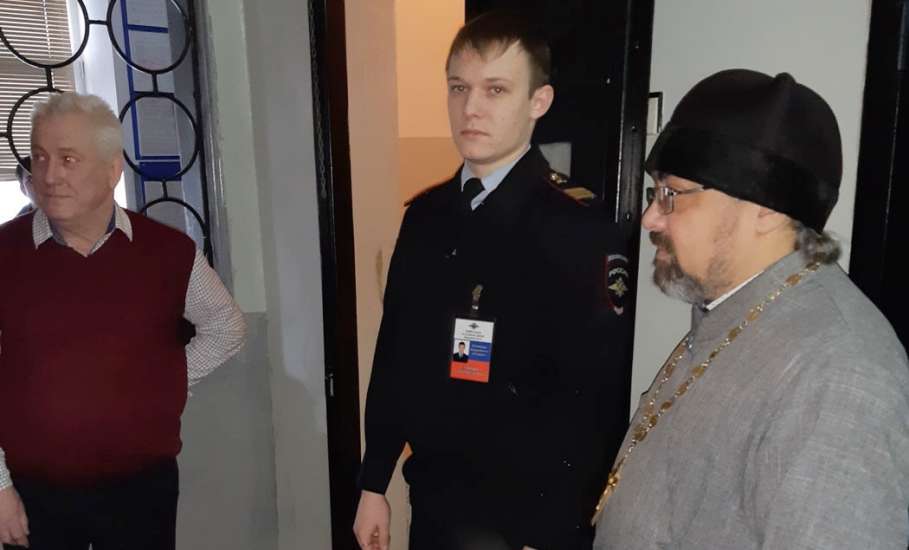 Члены общественного совета проверили камеры для административно задержанных в ОМВД России по Елецкому району