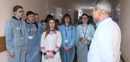 Медико-социальный проект привёл учеников лицея №5 на экскурсию в больницу №2