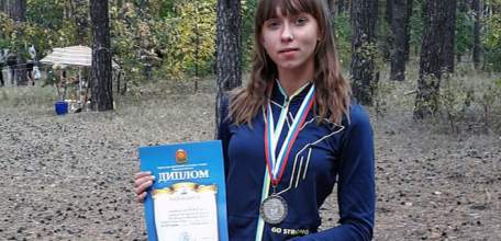 Воспитанница спортшколы №1 Анастасия Белоусова установила новый рекорд Ельца в беге