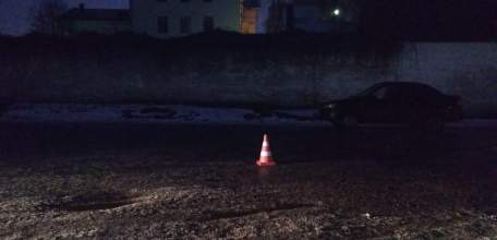 В Ельце на улице Вермишева автомобиль &laquo;Дэу-Нексия&raquo; наехал на 80-летнюю женщину