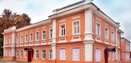 С 1 марта в драмтеатре &laquo;Бенефис&raquo; стартует акция &laquo;ВСЕЙ СЕМЬЁЙ В ТЕАТР&raquo;