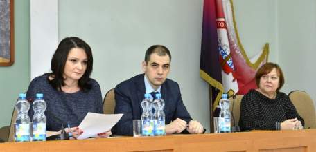 В администрации Ельца состоялось заседание трехсторонней комиссии по вопросам регулирования социально-трудовых отношений