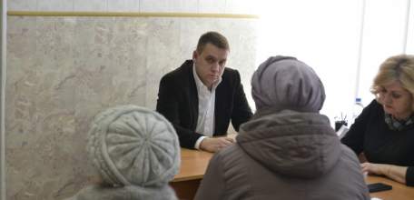 Первый заместитель главы администрации Ельца провёл приём граждан