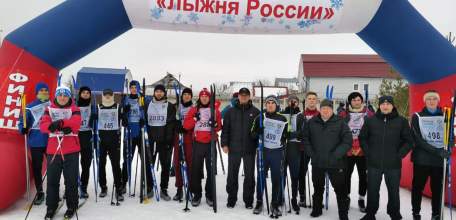 Футболисты ФК &laquo;Елец&raquo; стали участниками Всероссийской лыжной гонки &laquo;Лыжня России - 2020&raquo;