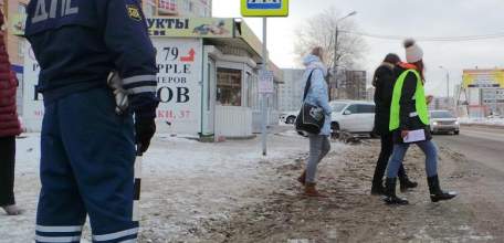 Елецкие автоинспекторы выявляли нарушителей на пешеходных переходах