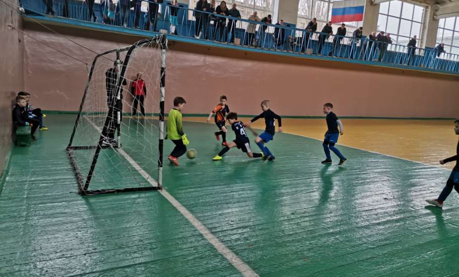 В Ельце прошёл Открытый турнир по мини-футболу среди юношей 2011 г. р.