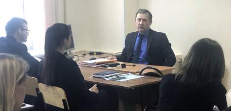 Федеральные, государственные и муниципальные служащие обязаны представить сведения о доходах, расходах, имуществе за 2019 год до 30 апреля