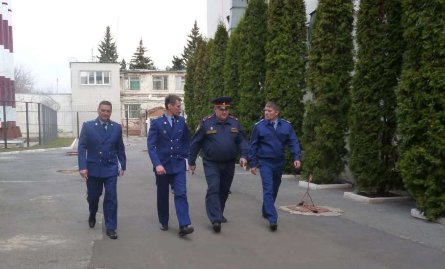 Заместитель прокурора Липецкой области посетил Т-2 УФСИН России по Липецкой области
