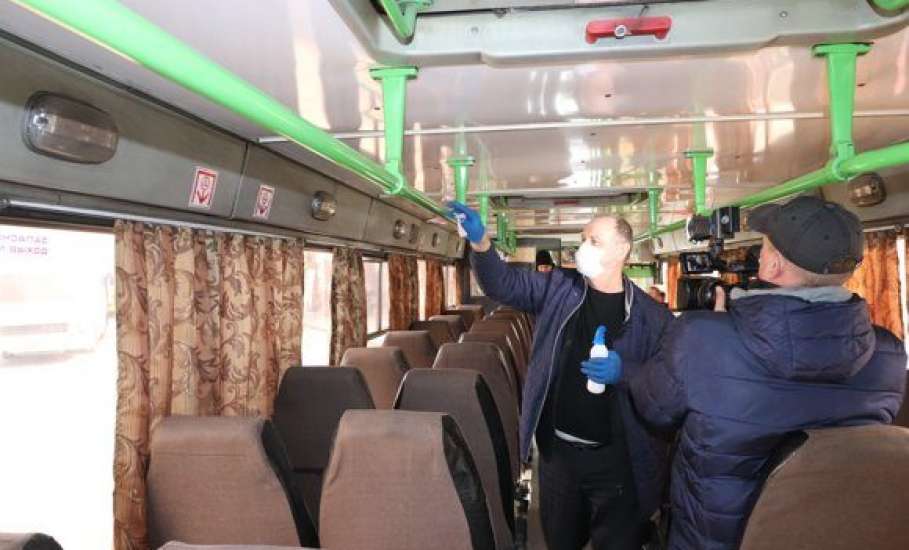 Санитарную обработку общественного транспорта в Липецкой области проводят ежедневно
