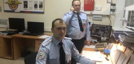 Поздравление всех сотрудников и ветеранов Дежурной части ОМВД России по городу Ельцу с профессиональным праздником