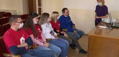 Для тех, кто в группе-риска заражения: в Ельце сформирован волонтёрский корпус помощи пожилым людям