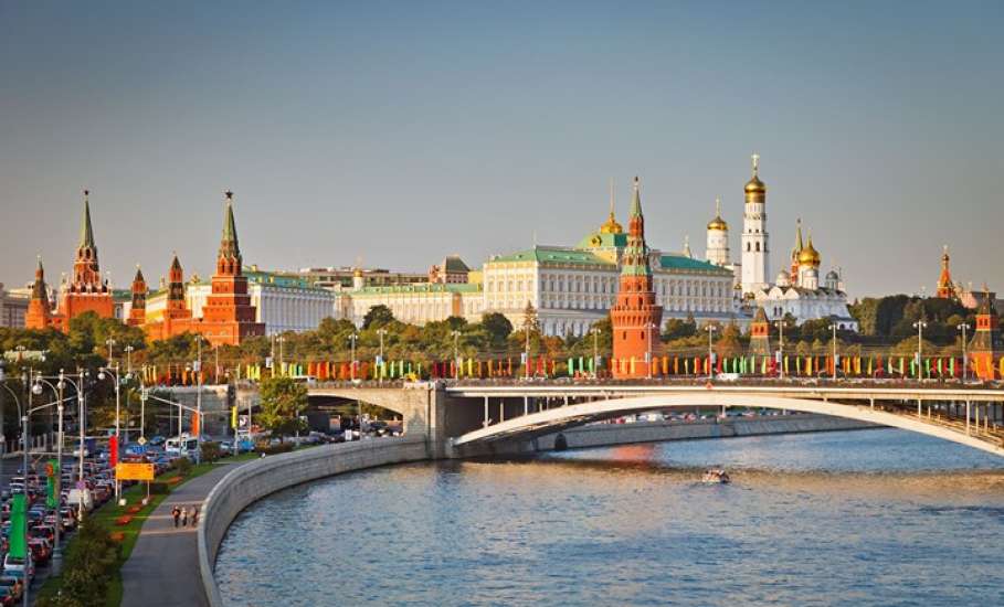 В Москве вводят режим домашней самоизоляции для всех