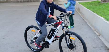 Снижение количества ДТП с участием велосипедистов и повышение уровня безопасности движения возможно при повышении уровня знаний и культуры вождения