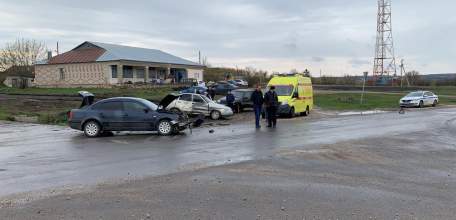 В селе Черкассы Елецкого района произошло ДТП