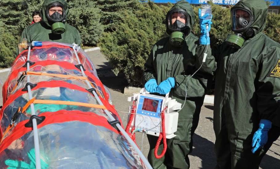 Липецкие медики получат дополнительные выплаты за работу с COVID-19
