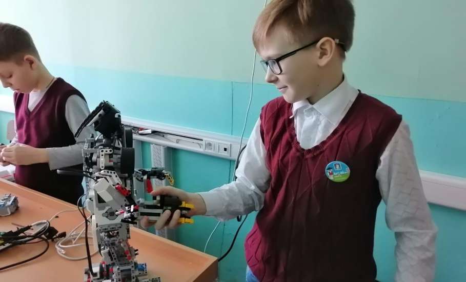 Школьник из Ельца стал победителем Международного конкурса «Цифровой ветер»