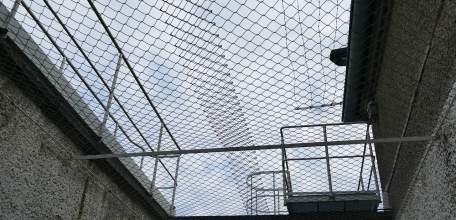 За грабёж в одной из саун города Ельца уроженцу Узбекистана назначено наказание в виде лишения свободы 2 года 6 месяцев