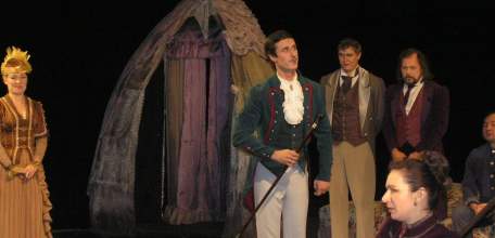 Драмтеатр «Бенефис»: Расписание онлайн трансляций на 22, 23 и 24 мая