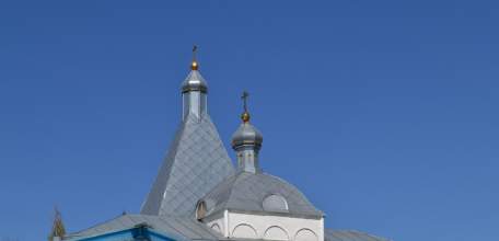 В Ельце местный житель украл из храма 5 плиток шоколада и 10 свечей