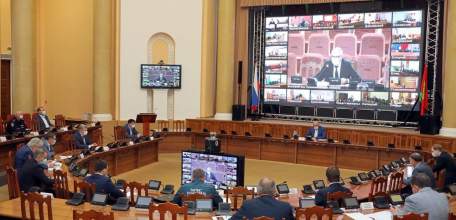 Игорь Артамонов сообщил о сохранении в Липецкой области ограничительных мер по коронавирусу