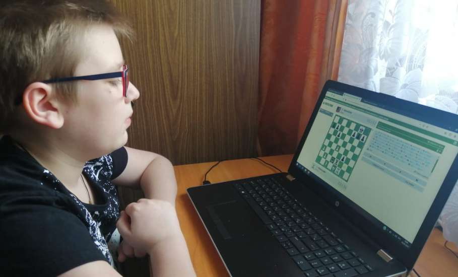 В Ельце завершился первый лично-командный онлайн-фестиваль «Юный шахматист»