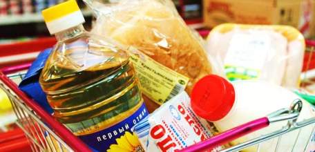 Бесплатные продуктовые наборы гражданам старше 65 лет завершат разносить в конце июня