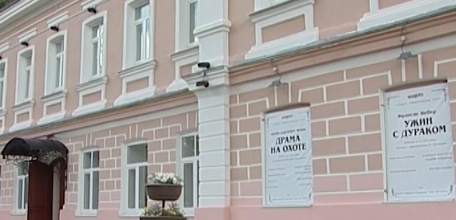 Дорогу молодым: драматический театр «Бенефис» получил грант на постановку спектакля