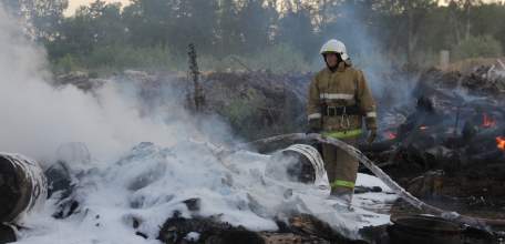 В Липецкой области увеличилось количество выездов пожарно-спасательных подразделений на загорания бытового мусора