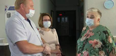 Председатель Общественной палаты региона и уполномоченный по правам человека в Липецкой области проверили работу общественных наблюдателей в Ельце