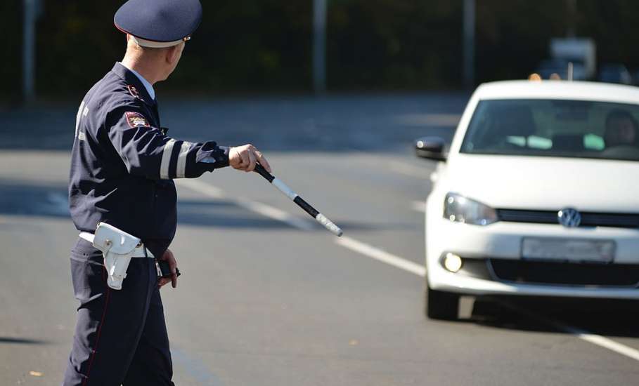 В прошедшие сутки липецкие автоинспекторы выявили более 2.500 нарушений ПДД на дорогах области