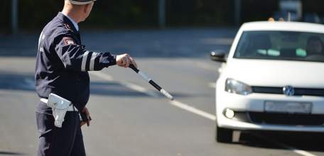 В прошедшие сутки липецкие автоинспекторы выявили более 2.500 нарушений ПДД на дорогах области