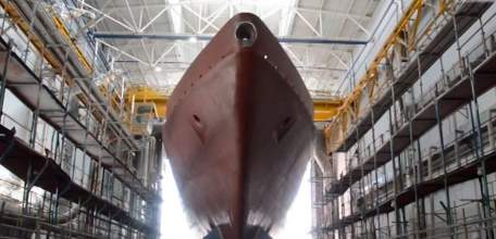 Крупнейший боевой корабль, названный именем ельчанина, готовят к спуску на воду