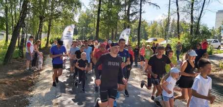 В парке 40-летия Октября состоялась очередная пробежка #БегоЛес