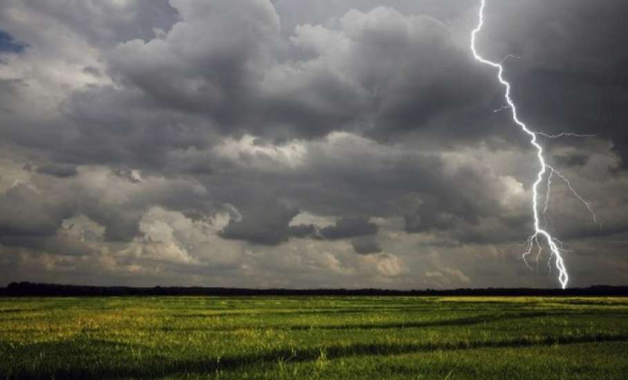 30 июля в Липецкой области ожидается гроза, местами ливни, при грозе усиление северного ветра