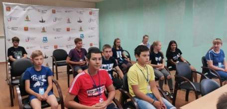 В сотрудничестве с Сербией: школьники из Сербии стали участниками елецкого фестиваля