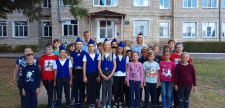 В рамках акции «Внимание, дети!» воспитанники школьного лагеря в Елецком районе повторяют ПДД