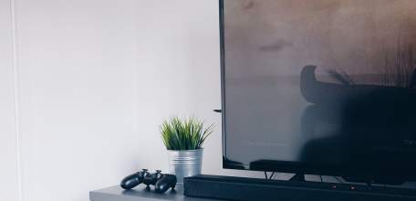 Сотрудниками полиции Ельца раскрыта кража телевизора в микрорайоне Александровский