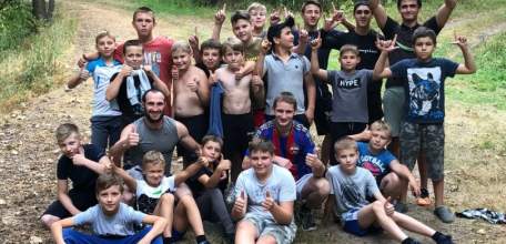 Воспитанники спортшколы &laquo;Локомотив&raquo; принимают участие в тренировочных сборах по самбо на базе спортивного комплекса &laquo;Форест Парк&raquo;