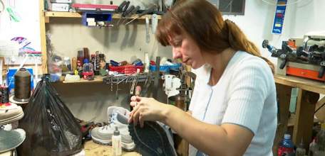 «Елец - #ЭтоМойГород» - о сапожных дел мастерице Наталье Ярлыковой