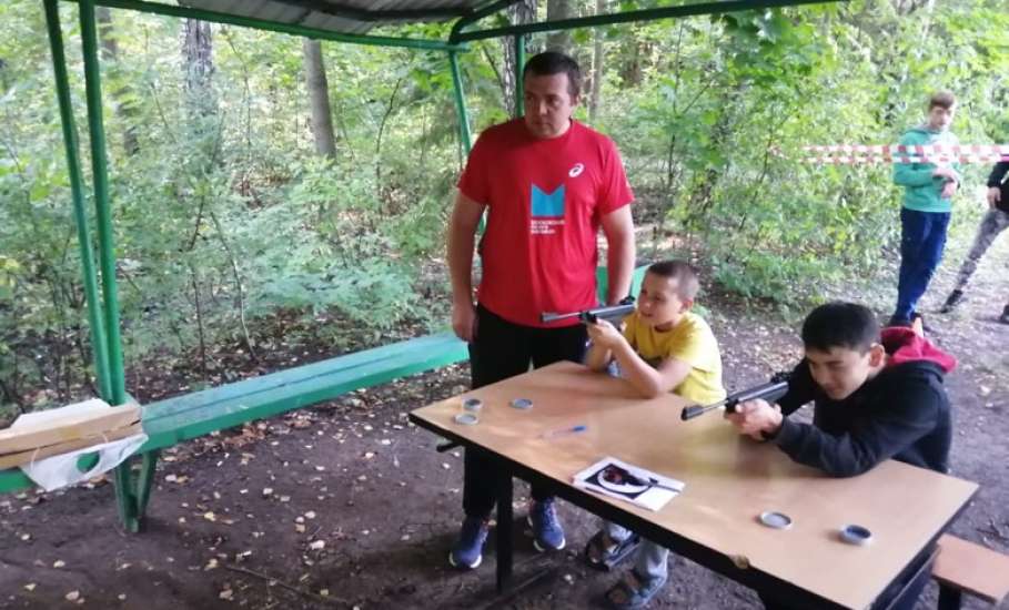 Члены Общественного совета при ОМВД России по городу Ельцу посетили детский оздоровительный лагерь «Белая Берёзка»