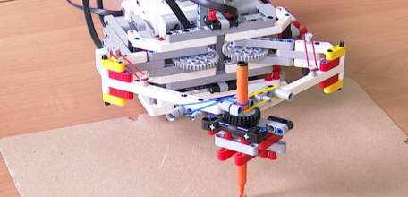 Роботы и шахматы: в двух секциях детского оздоровительно-образовательного центра Ельца открыты дополнительные места