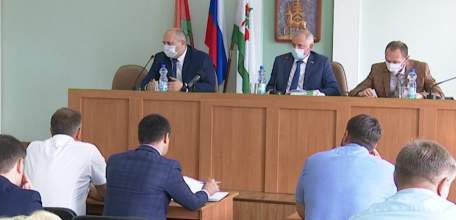 Бюджет города, установление границ для ТОС и другие вопросы рассмотрели народные избранники на сессии Совета депутатов