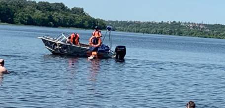 Спасение 37-летнего мужчины на реке Быстрая Сосна